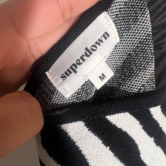 Superdown x Revolve zebra bodycon skintight dress sleeveless - Picture 5 of 9